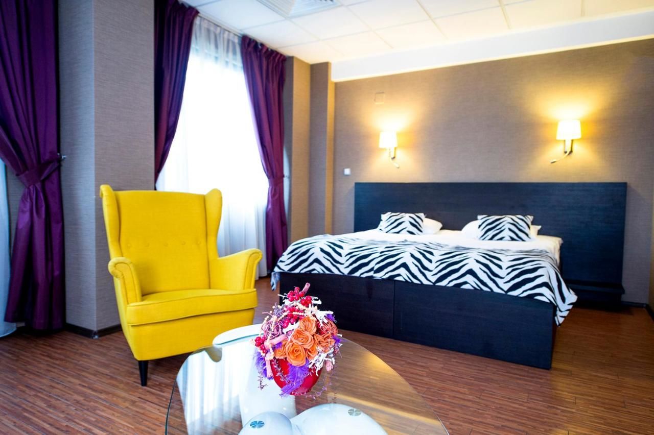 Отель Business Hotel Conference Center & Spa Тыргу-Муреш