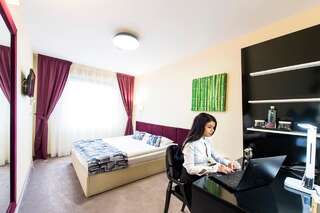 Отель Business Hotel Conference Center & Spa Тыргу-Муреш Улучшенный двухместный номер с 1 кроватью или 2 отдельными кроватями-4